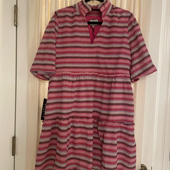 Pink striped Tuckernuck dress
Never worn- with tags - Picture 2 of 3